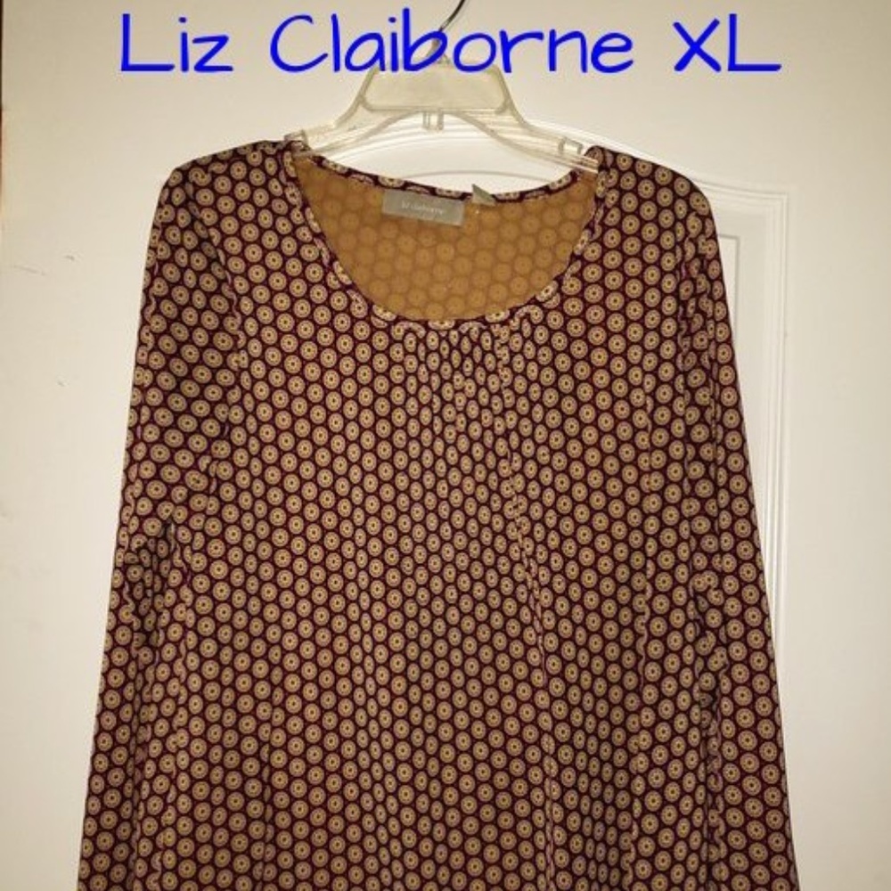Liz Claiborne XL Longsleeve Light Weight Top
